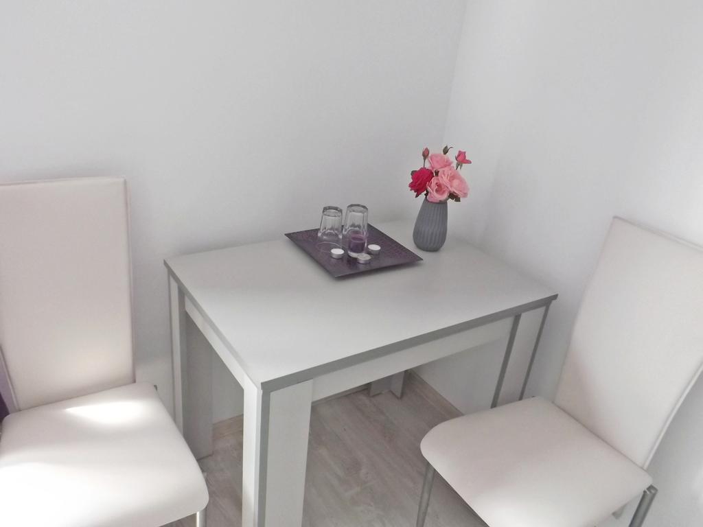 Casa De Sub Deal Densus Екстериор снимка